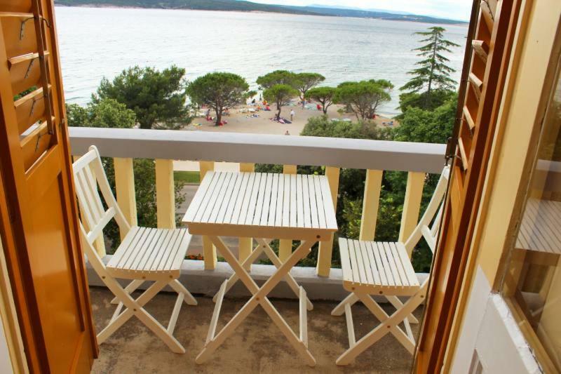 Apartment Dora Crikvenica Bagian luar foto
